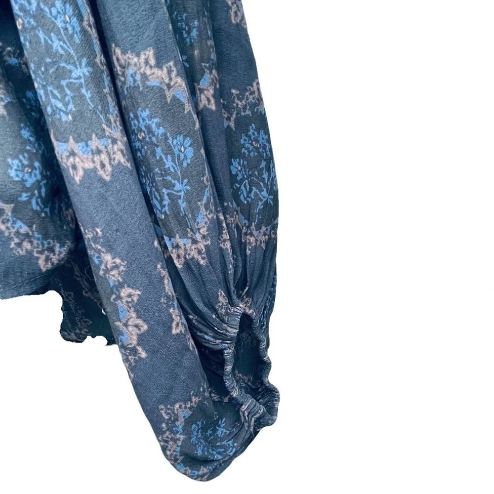 Free People Cowling Around Blouse Midnight Floral Cowl Neck Balloon Sleeve 7076